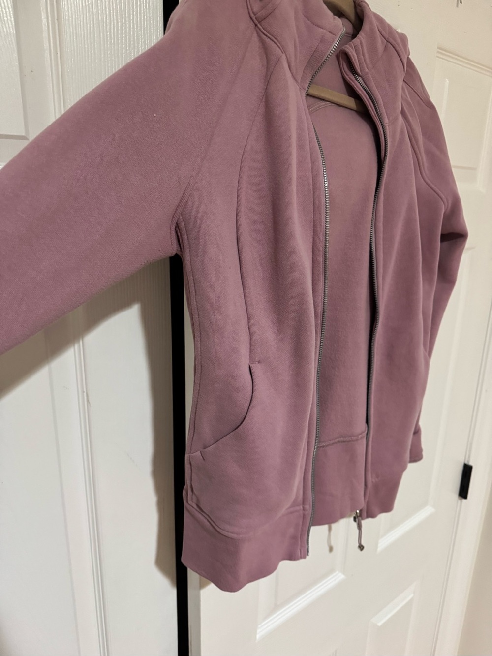lululemon athletica Dusty Rose Full-Zip Hoodie - Picture 4 of 10
